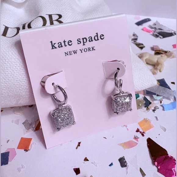 NWOT Kate Spade Silver Glitter Dangle Earrings + Dior Beauty Gift! - Picture 1 of 16